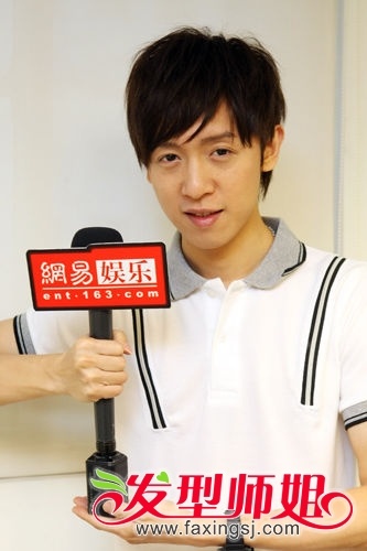 歌手<em>方炯镔</em>个人资料 <em>方炯镔</em>近照<em>图片</em>/好听的歌