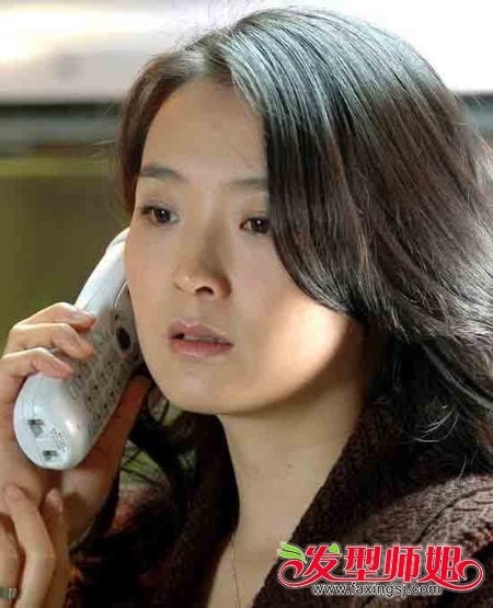 <em>女演员王艳</em>个人资料+王艳的老公王志才/豪宅/