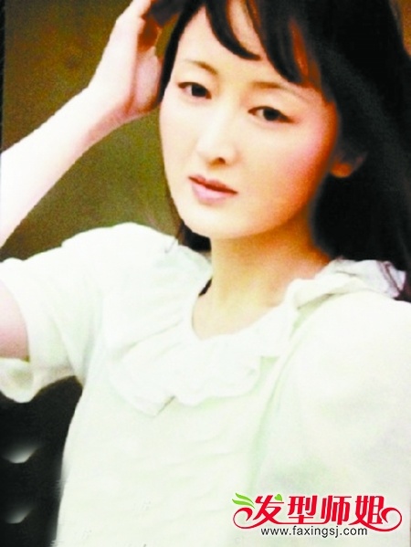 <em>女演员何晴</em>个人资料+何晴现任老公邓育坤/图片
