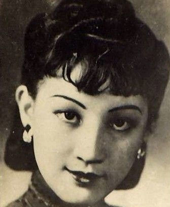 上海<em>艺校周璇</em>歌曲/简介/照片/怎么死的