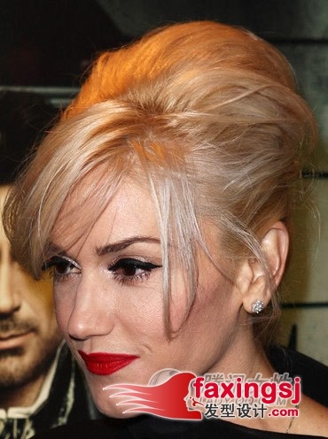 小温馨明星发型教你~年代的怀旧感