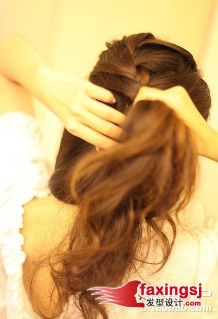 еĲβ~