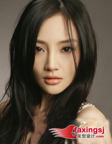 减龄显瘦发型 2012韩国最新流行短发图片~美美的去郊游