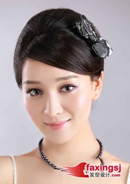 明星新娘发型~简单不重样 如何梳新娘头