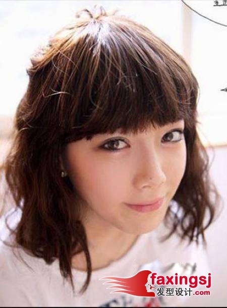 日韩最新发型 2012女生最新短发型图片~给力的大比拼