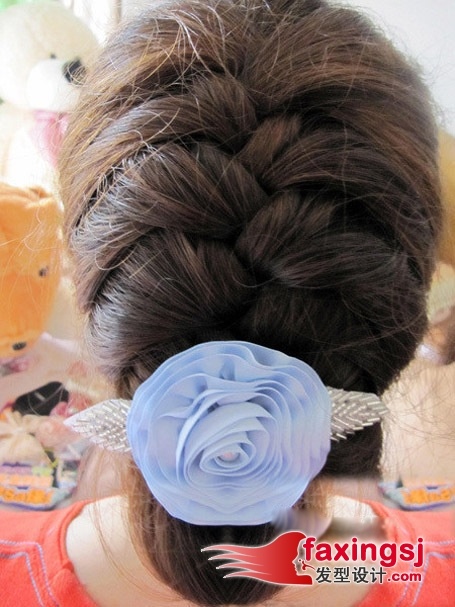 ʽ~ƼŮ 2012·Ů