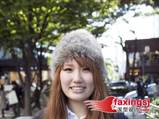 亮点日本发型 2014年发少女生新发型~浪漫侧边花