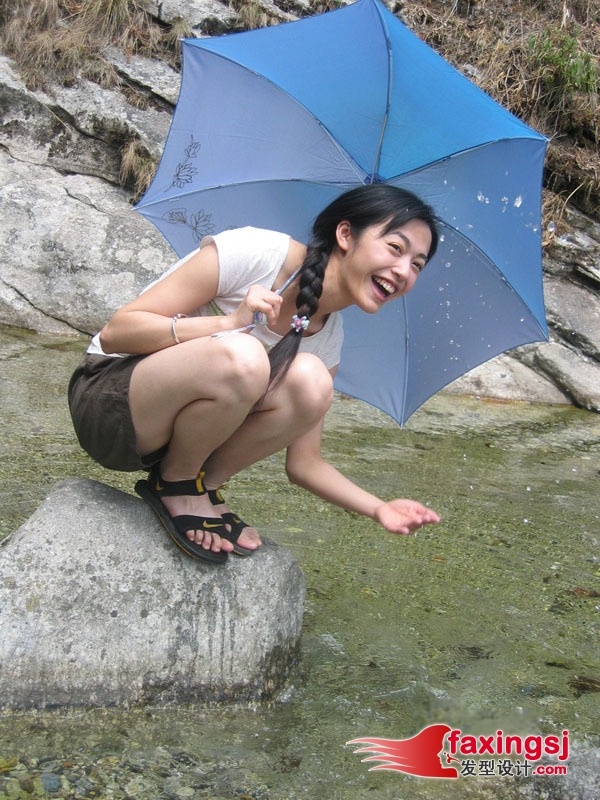 ˷~³ 2012·Ů