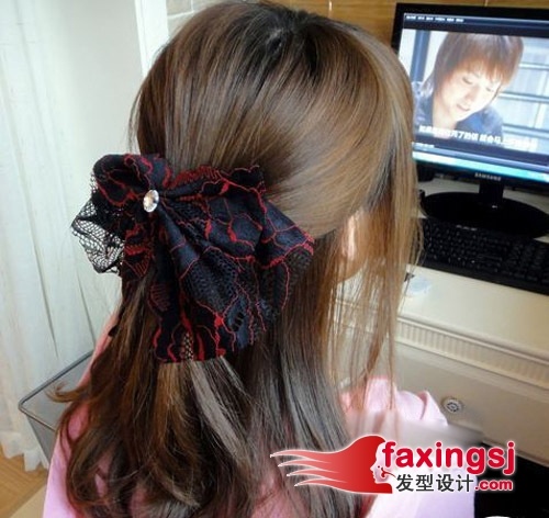 今年比较流行的发型 2014年女人最新款发型~无与伦比