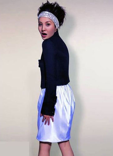 MTV超级盛典夜店发型 美艳绝伦性感女星