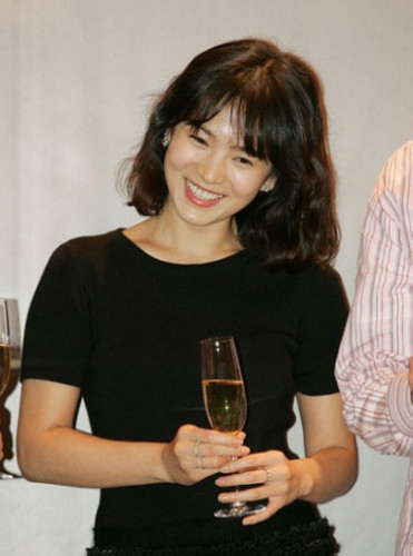 Ů2010
