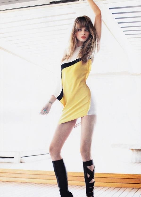 2010头发流行情人节发型 款款惹爱渐变发色