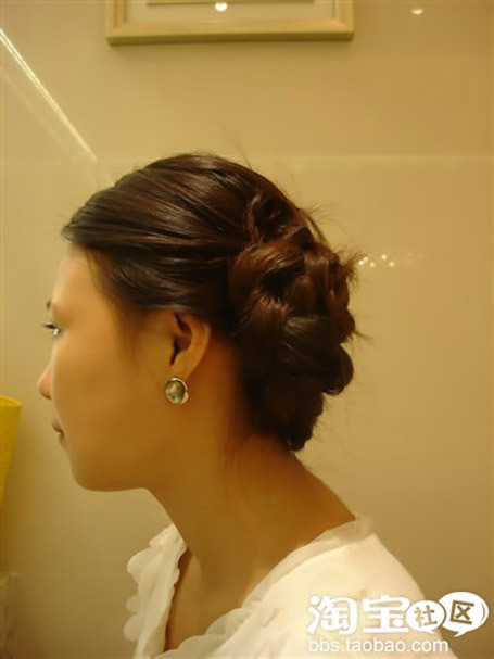 韩式丸子盘发图解 超牛盘头发造型图片