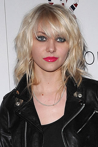 女人味发型TOP 大脸女生短发发型自然朋克发型